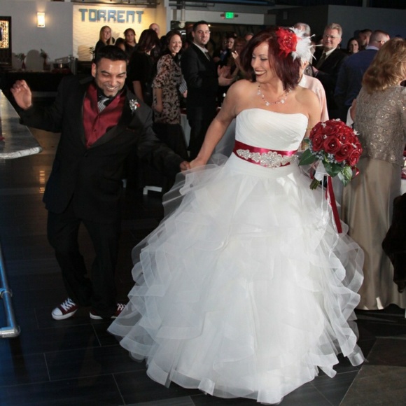 Meet your Posher, Jen - Picture 1 of 4